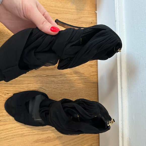 Fendi Mesh Sandals Peep-toe Criss-cross Straps Bow Accent Sz 37 Black Stilettos - Picture 5 of 13